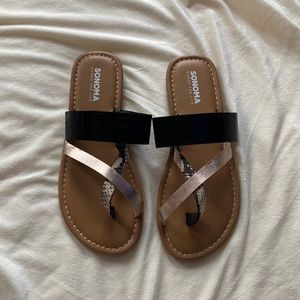 SONOMA Sandals Sz M (7,8)